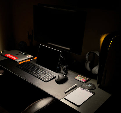 Minimalist Monitor Light